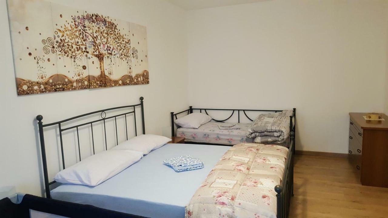 Casa Della Nonna Per Voi Parcheggio Gratuito Condizionatore Portatile Cir 0052 Aosta Exteriör bild